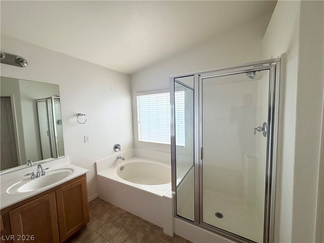 73 Daisy Springs Court, Las Vegas, NV 89148