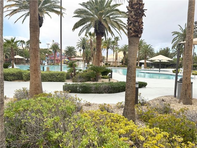 73 Daisy Springs Court, Las Vegas, NV 89148