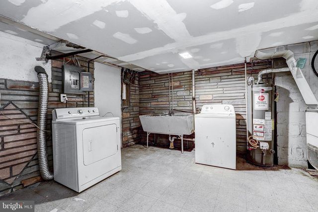 1913 HARMAN AVE, Baltimore, MD 21230