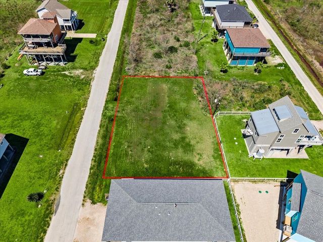 938 Melody Lane, Crystal Beach, TX 77650