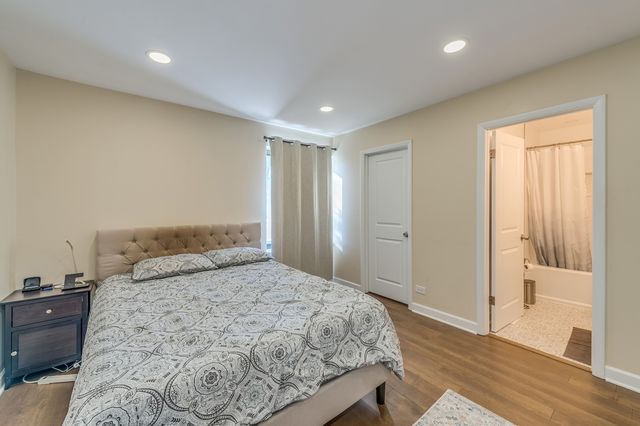 421 Elm Street 6K, Deerfield, IL 60015