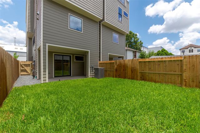 4511 Nolda Street, Houston, TX 77007