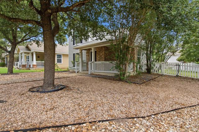 244 Sampson, Kyle, TX 78640