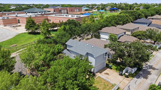 244 Sampson, Kyle, TX 78640