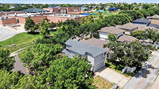 244 Sampson, Kyle, TX 78640