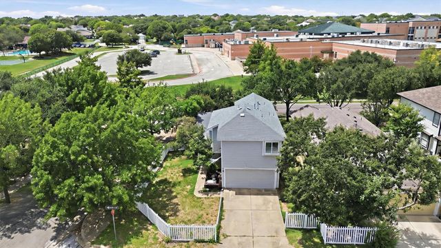 244 Sampson, Kyle, TX 78640
