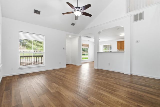 244 Sampson, Kyle, TX 78640