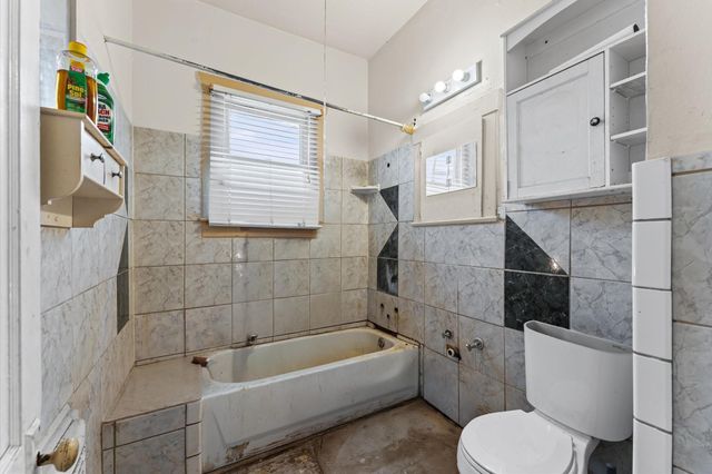7435 Hezekiah Lane, Houston, TX 77088