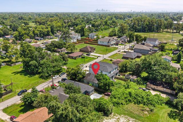 7435 Hezekiah Lane, Houston, TX 77088