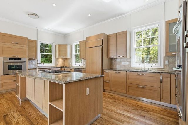 1265 Jody Lane NE, Atlanta, GA 30329