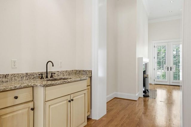 1265 Jody Lane NE, Atlanta, GA 30329