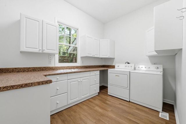 1265 Jody Lane NE, Atlanta, GA 30329