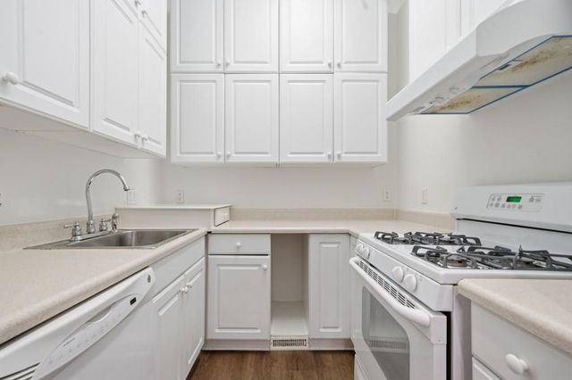 1265 Jody Lane NE, Atlanta, GA 30329