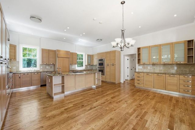 1265 Jody Lane NE, Atlanta, GA 30329