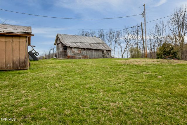 2911 Kingdom Road, Duffield, VA 24244