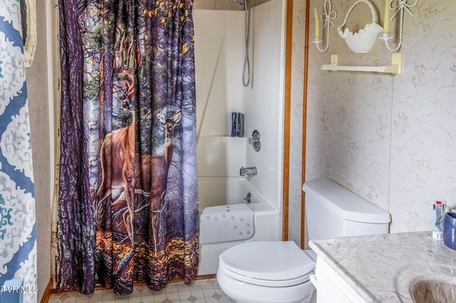 2911 Kingdom Road, Duffield, VA 24244