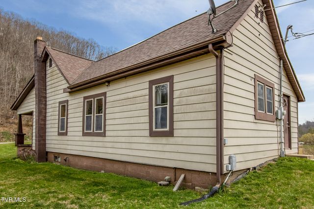 2911 Kingdom Road, Duffield, VA 24244