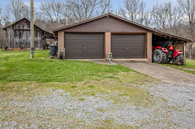 2911 Kingdom Road, Duffield, VA 24244