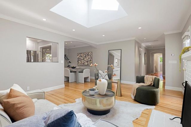 824 Harvard Avenue, Menlo Park, CA 94025