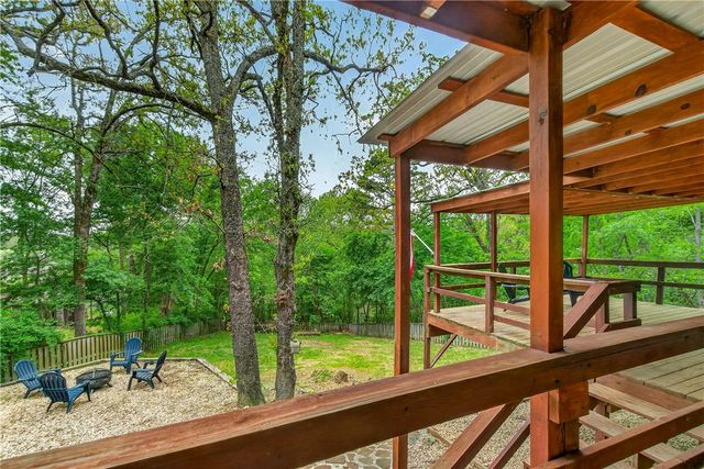 8517 Spruce Drive, Rogers, AR 72756