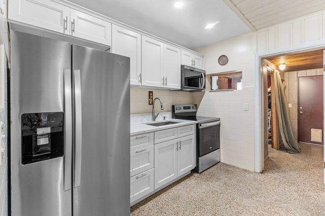 418 Kern Street, West Palm Beach, FL 33405