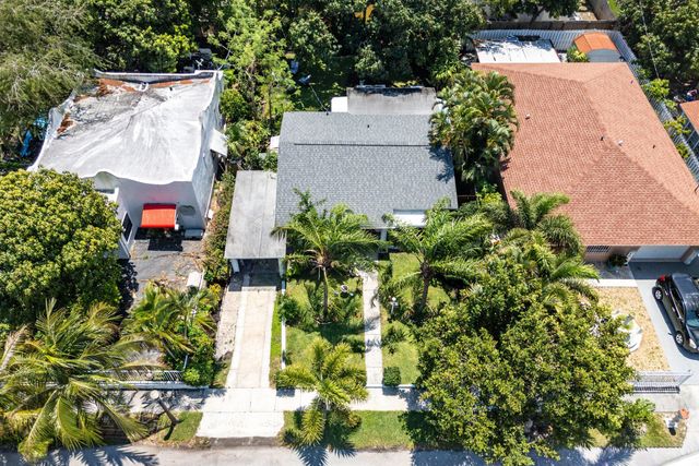 418 Kern Street, West Palm Beach, FL 33405