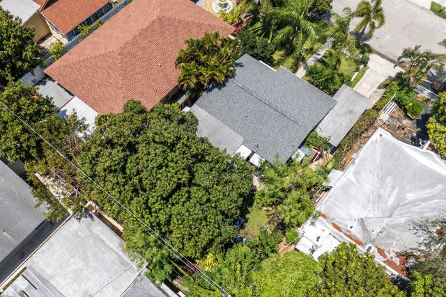 418 Kern Street, West Palm Beach, FL 33405