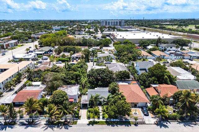 418 Kern Street, West Palm Beach, FL 33405