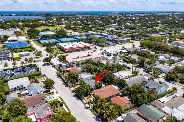 418 Kern Street, West Palm Beach, FL 33405
