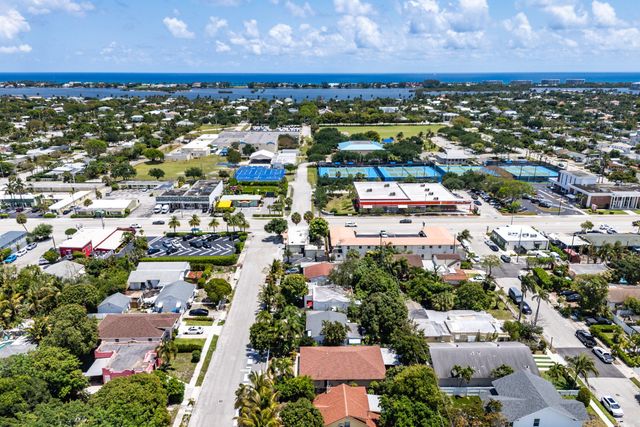 418 Kern Street, West Palm Beach, FL 33405