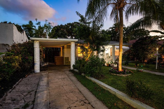 418 Kern Street, West Palm Beach, FL 33405