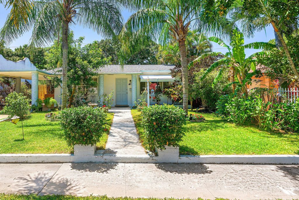 418 Kern Street, West Palm Beach, FL 33405