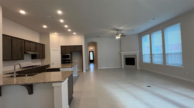 212 Milas Cove, Montgomery, TX 77316