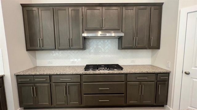 212 Milas Cove, Montgomery, TX 77316