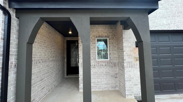 212 Milas Cove, Montgomery, TX 77316