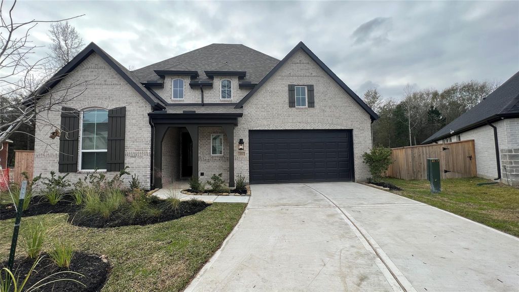 212 Milas Cove, Montgomery, TX 77316