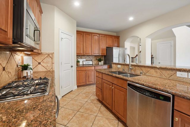 3512 Black Gold Drive, Mckinney, TX 75070