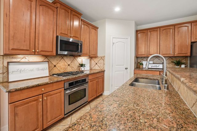 3512 Black Gold Drive, Mckinney, TX 75070