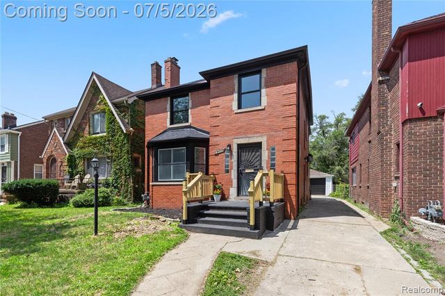 18959 Woodingham Drive, Detroit, MI 48221