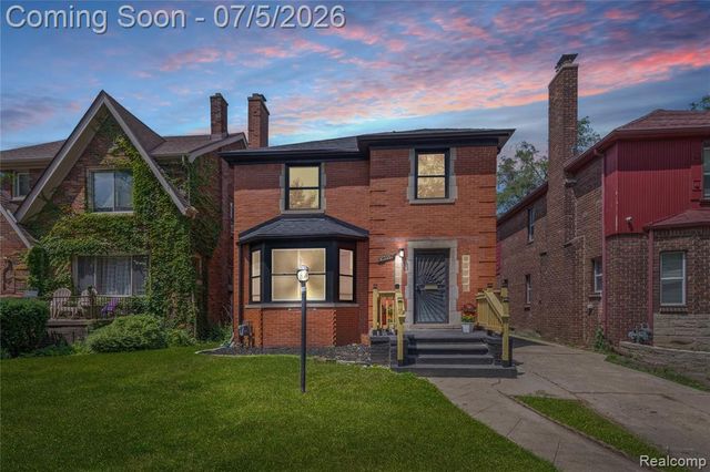 18959 Woodingham Drive, Detroit, MI 48221
