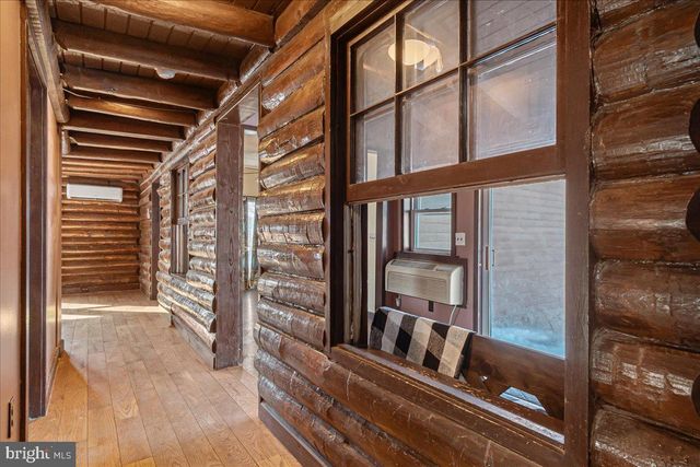 325 SADDLEBRED DR, Hedgesville, WV 25427