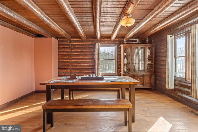 325 SADDLEBRED DR, Hedgesville, WV 25427