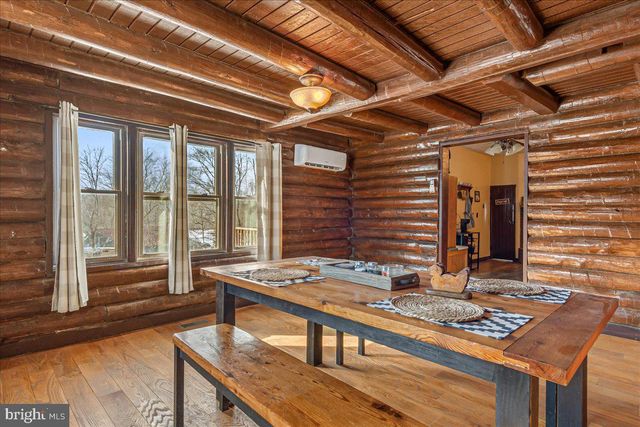 325 SADDLEBRED DR, Hedgesville, WV 25427