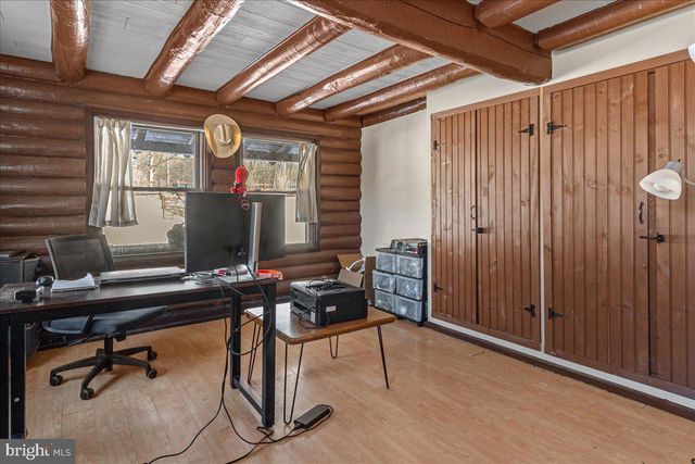 325 SADDLEBRED DR, Hedgesville, WV 25427