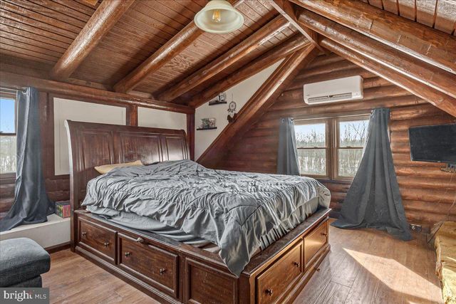 325 SADDLEBRED DR, Hedgesville, WV 25427