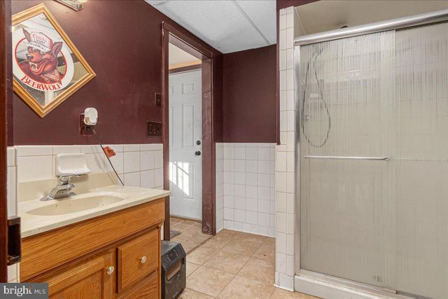 325 SADDLEBRED DR, Hedgesville, WV 25427