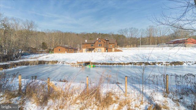 325 SADDLEBRED DR, Hedgesville, WV 25427