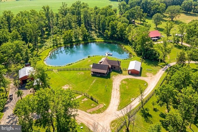 325 SADDLEBRED DR, Hedgesville, WV 25427