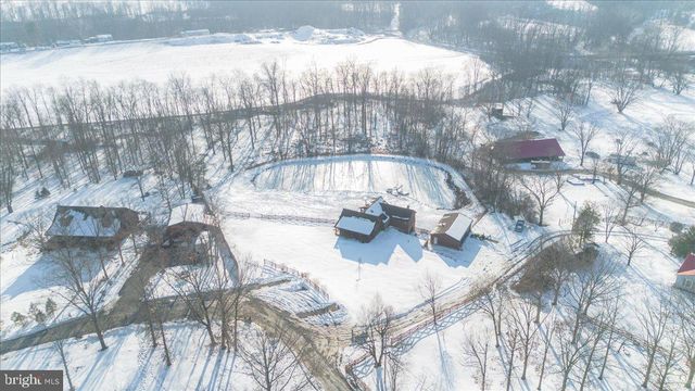 325 SADDLEBRED DR, Hedgesville, WV 25427