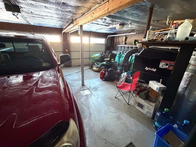 318 Oak Knoll Road, Williston, VT 05495